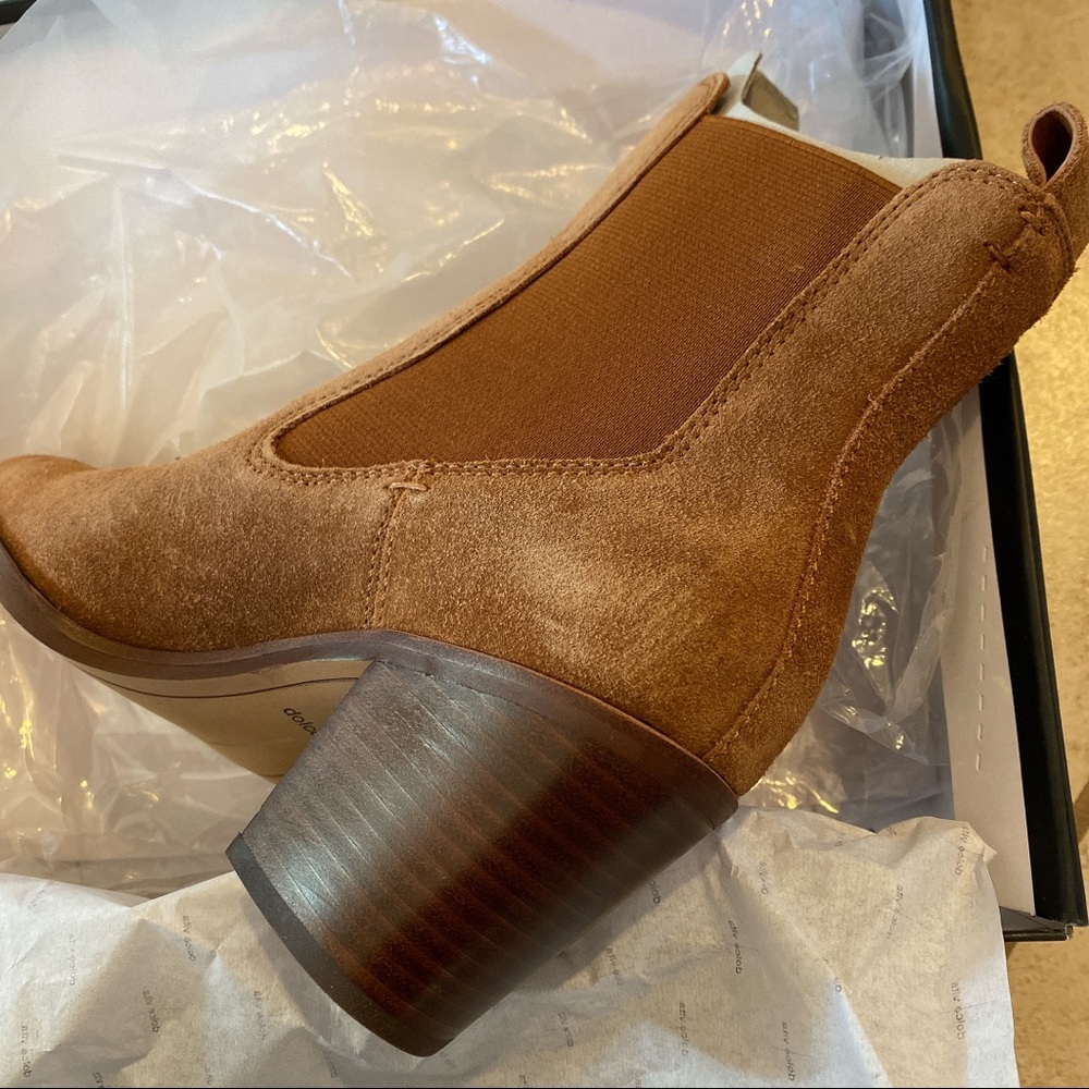 Dolce Vita Sabil Chelsea Boot - Picture 10 of 15